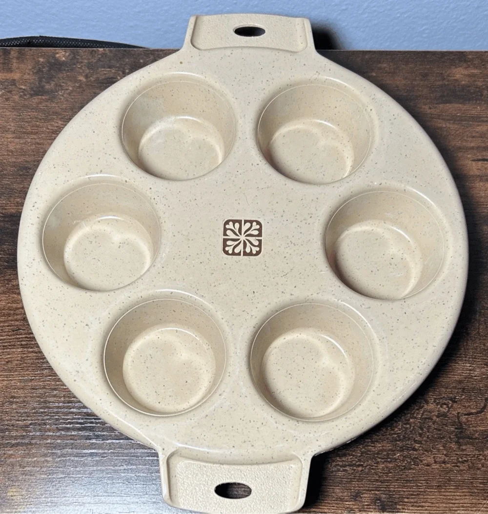 Vintage LittonWare Microwave Oven Cookware 6 Cupcake Muffin Pan 39284 1970's